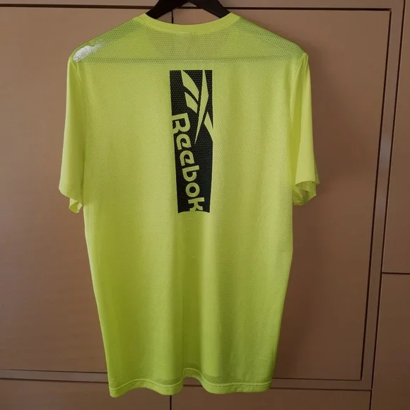 Reebok Wor Ac Graphic Ss Q2 - (M) - Picture 9 of 12